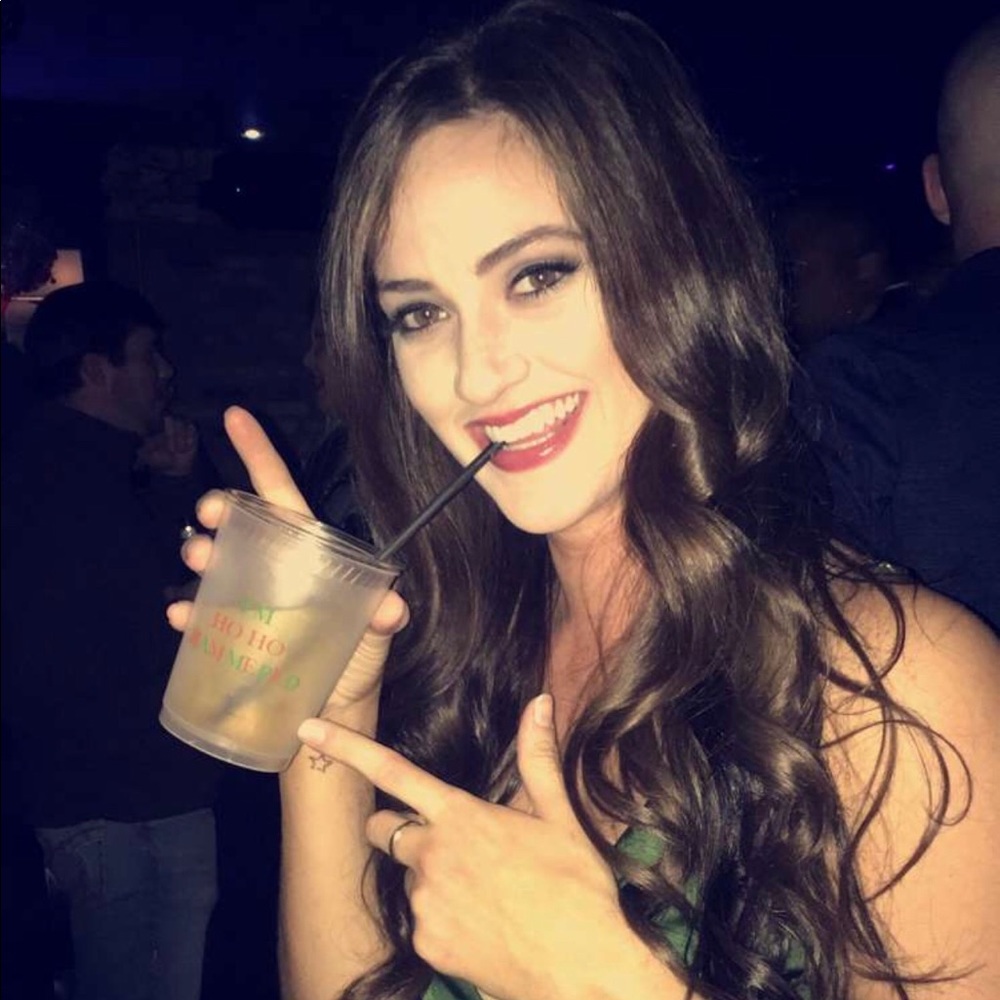 Meet your Posher, Kelly